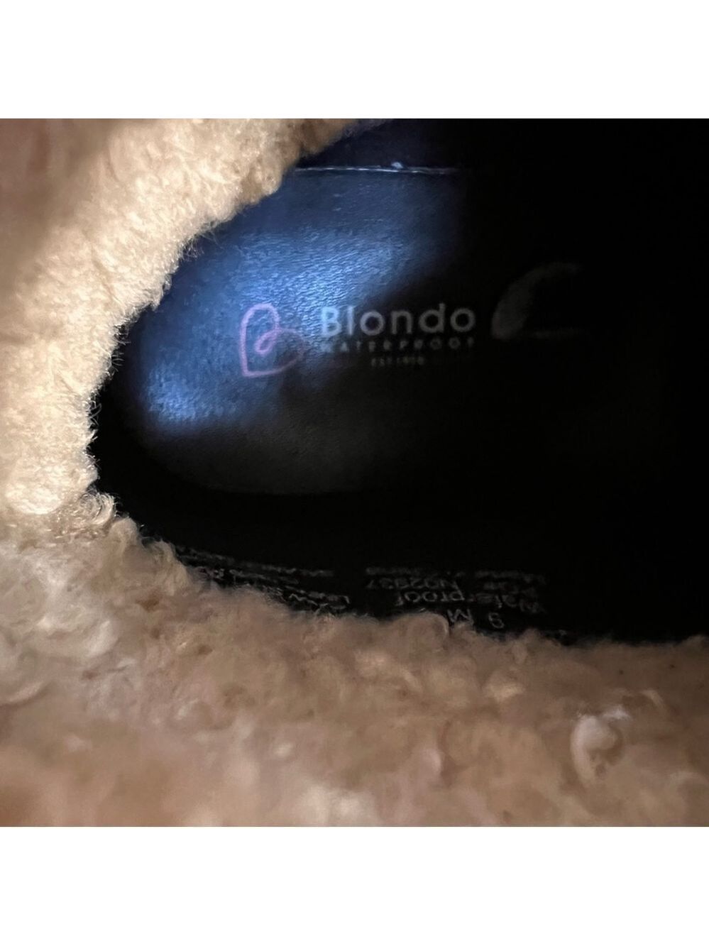 Blondo Shylo Black Suede Hiking Sneakers Sz-9 - Picture 8 of 10